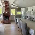 Peaceful Seaside With - Large Private Outdoor Areas And Boat Available On Request * Eigebrekk