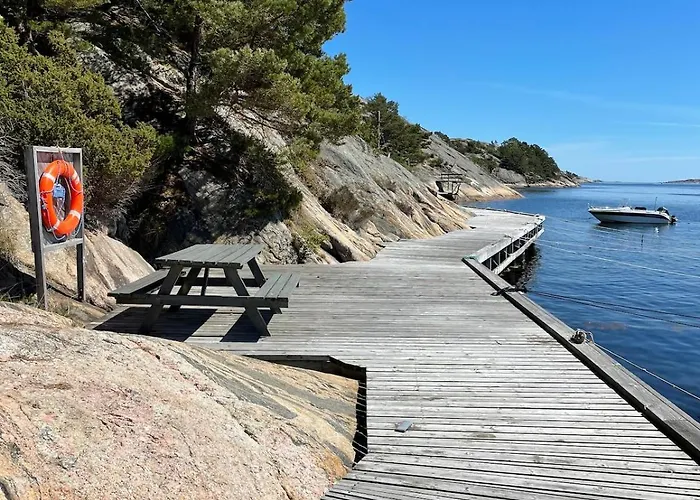 Peaceful Seaside With - Large Private Outdoor Areas And Boat Available On Request * Eigebrekk