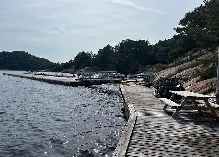 Semesterbostad Peaceful Seaside With - Large Private Outdoor Areas And Boat Available On Request *